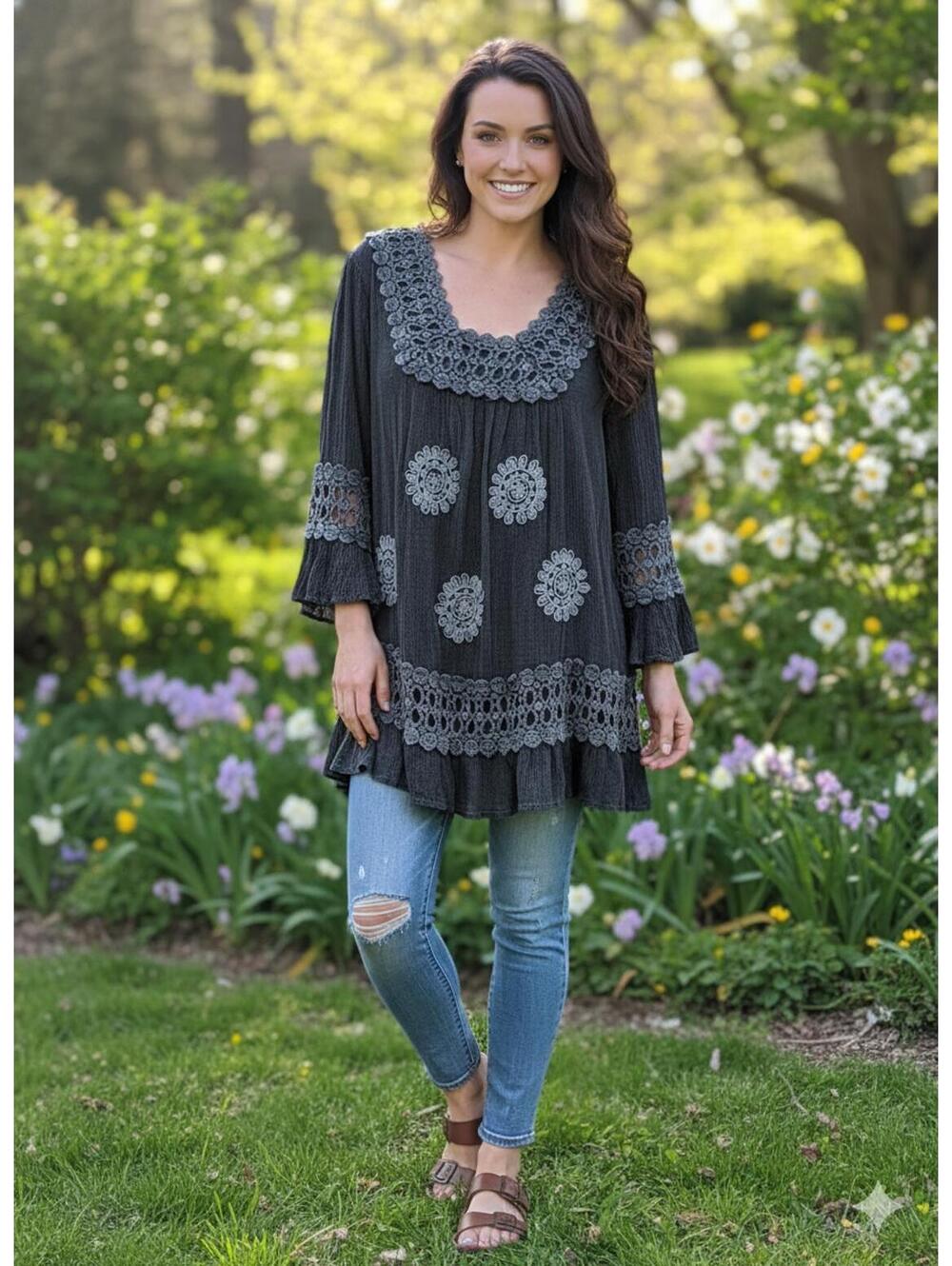 Secred Threads Black Embroidered Tunic Top L/XL boho